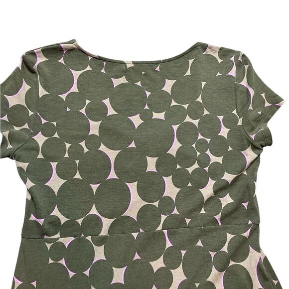 Boden Green Jersey Patterned Short Sleeved V Neck Dress - Picture 4 of 8